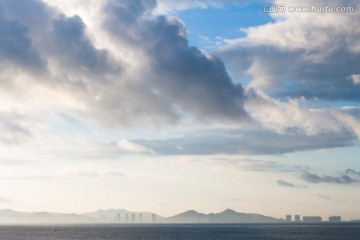 蓝天白云
