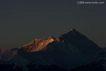 珠穆朗玛峰