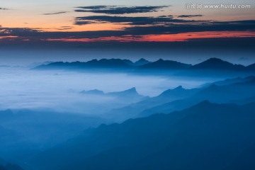 五台山晨雾