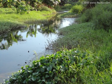 小河