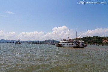 越南下龙湾 海上桂林观光游船