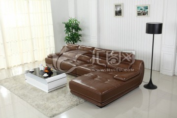 褐色皮沙发