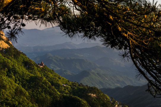 龟峰山