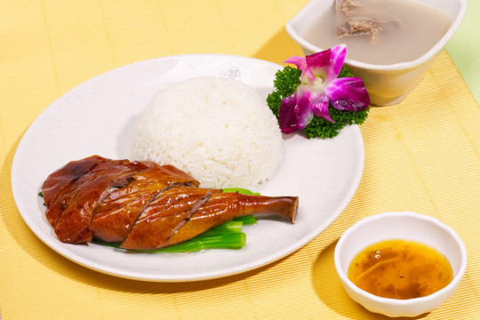 鸭腿饭 烧鸭饭 烧鸭腿饭