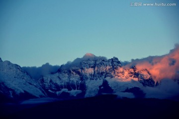 梅里雪山