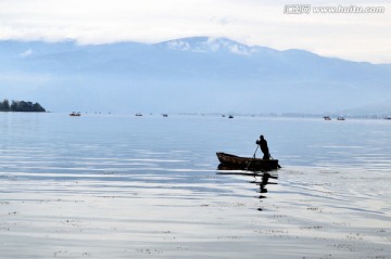 西昌邛海风光