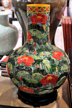 瓷花瓶 瓷器