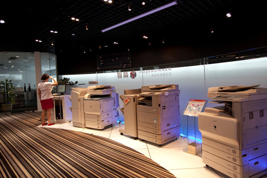 办公设备 卖场 科技 复印机