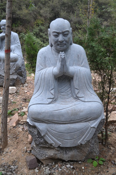 石佛 罗汉