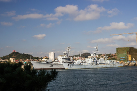 青岛海军博物馆 轮船