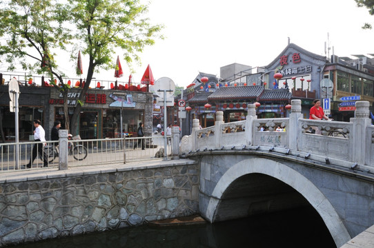 北京后海的银锭桥
