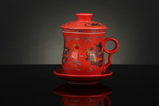 景德镇陶瓷带把茶杯