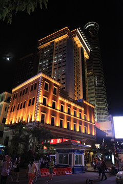 中山路建筑夜景