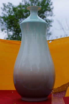 瓷器
