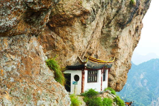 浙江雁荡山方洞风光