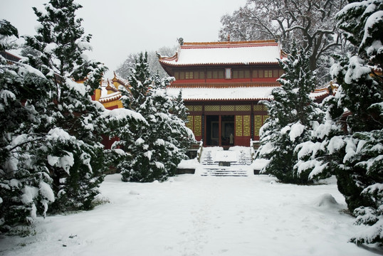 冬天雪景的岳麓书院