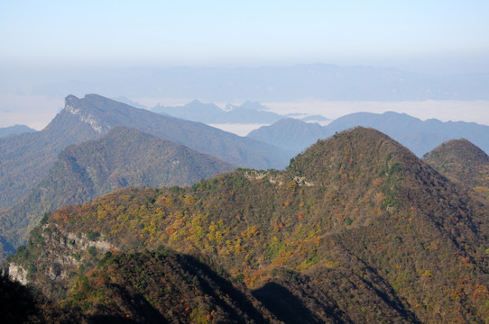 巴中南江米县大巴山