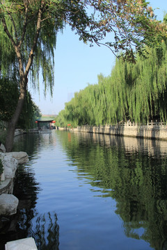 济南 护城河（黑虎泉）