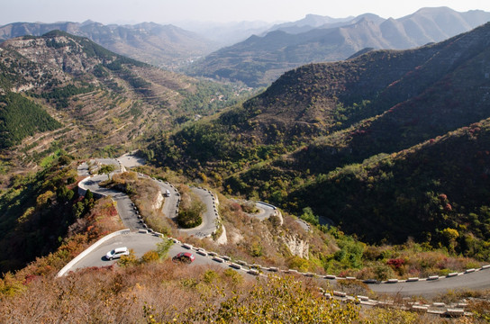 仰天山盘山公路