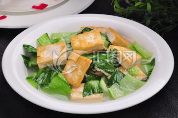 青菜烩豆腐