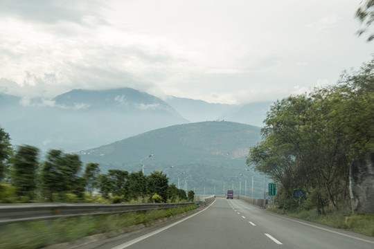 高速公路