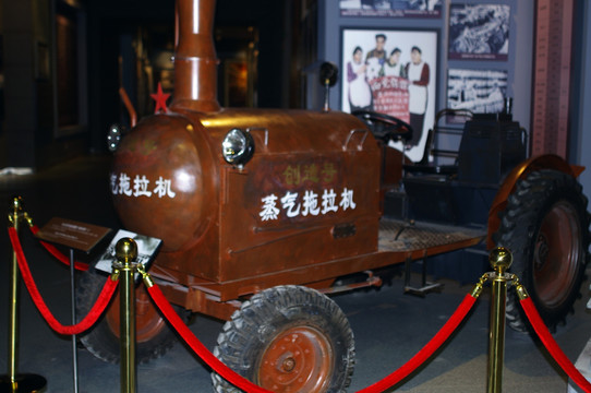 蒸汽拖拉机
