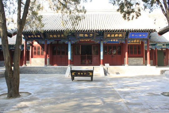 晋祠