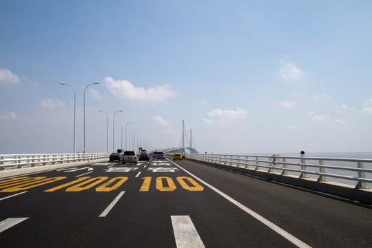 现代桥梁 跨海大桥 现代建筑