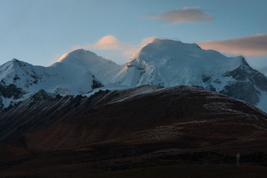 念青唐古拉雪山夕照