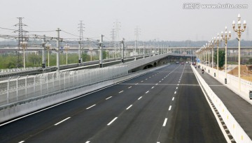 北京梅市口路