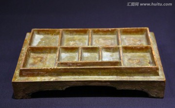 三国青釉陶槅盒