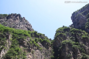 峡谷