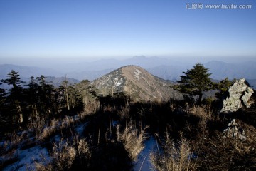 秦岭东梁