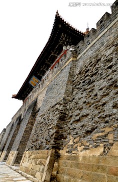 岱庙古城墙