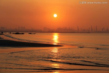 海上日出