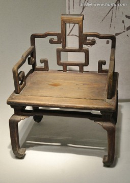 榆木弯腿扶手椅  古代家具