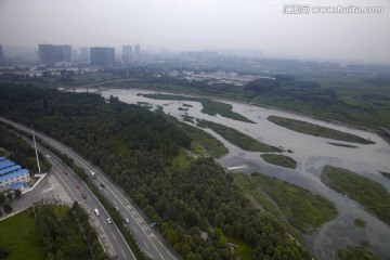 成都南延线河景