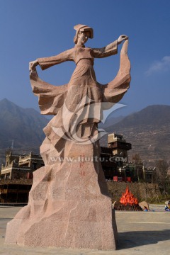 茂县羌族雕塑