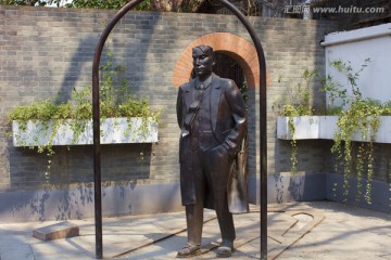 上海 多伦路 文化名人街 雕塑