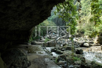 四川华蓥山大峡谷