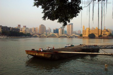 黄昏江景