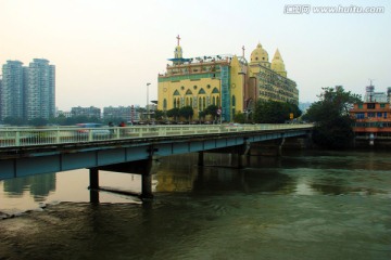 黄昏江景