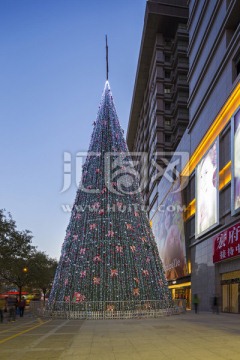 北大街 圣诞树