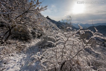 长城冬雪 树挂 烽火台 太阳