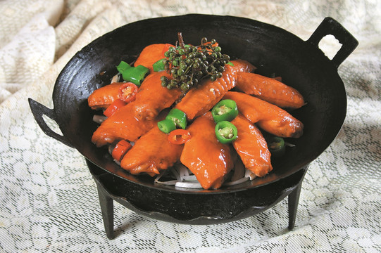 干锅麻辣鸡中翅