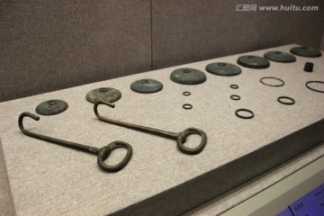 青铜器