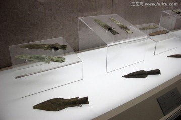 青铜戈
