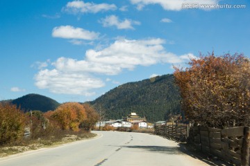 香格里拉乡村公路