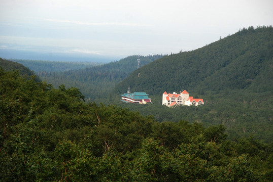 长白山 山脉 远山 别墅 建筑