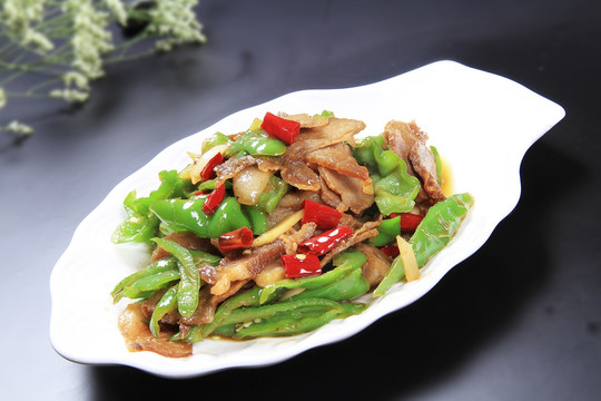 尖椒腊肉